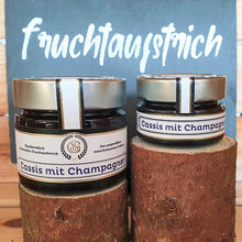Lade das Bild in den Galerie-Viewer, Cassis mit Champagner